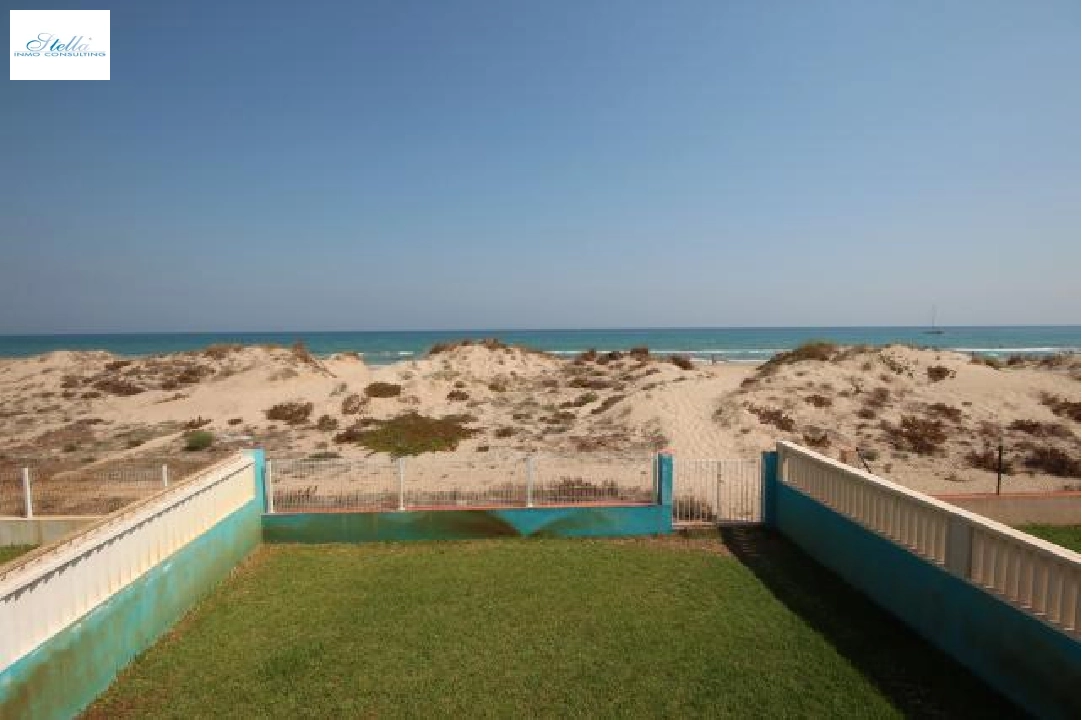 beach house in Oliva(Oliva) for sale, built area 220 m², year built 1996, condition neat, + stove, air-condition, plot area 430 m², 6 bedroom, 2 bathroom, swimming-pool, ref.: Lo-3416-54