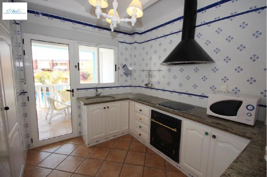 beach house in Oliva(Oliva) for sale, built area 220 m², year built 1996, condition neat, + stove, air-condition, plot area 430 m², 6 bedroom, 2 bathroom, swimming-pool, ref.: Lo-3416-16
