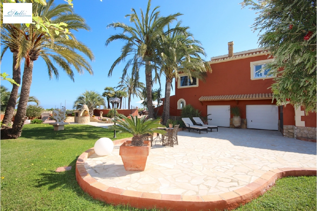 villa in Denia(Beniadla) for sale, built area 320 m², year built 1976, condition neat, + central heating, air-condition, plot area 1600 m², 4 bedroom, 4 bathroom, swimming-pool, ref.: AS-0617-10