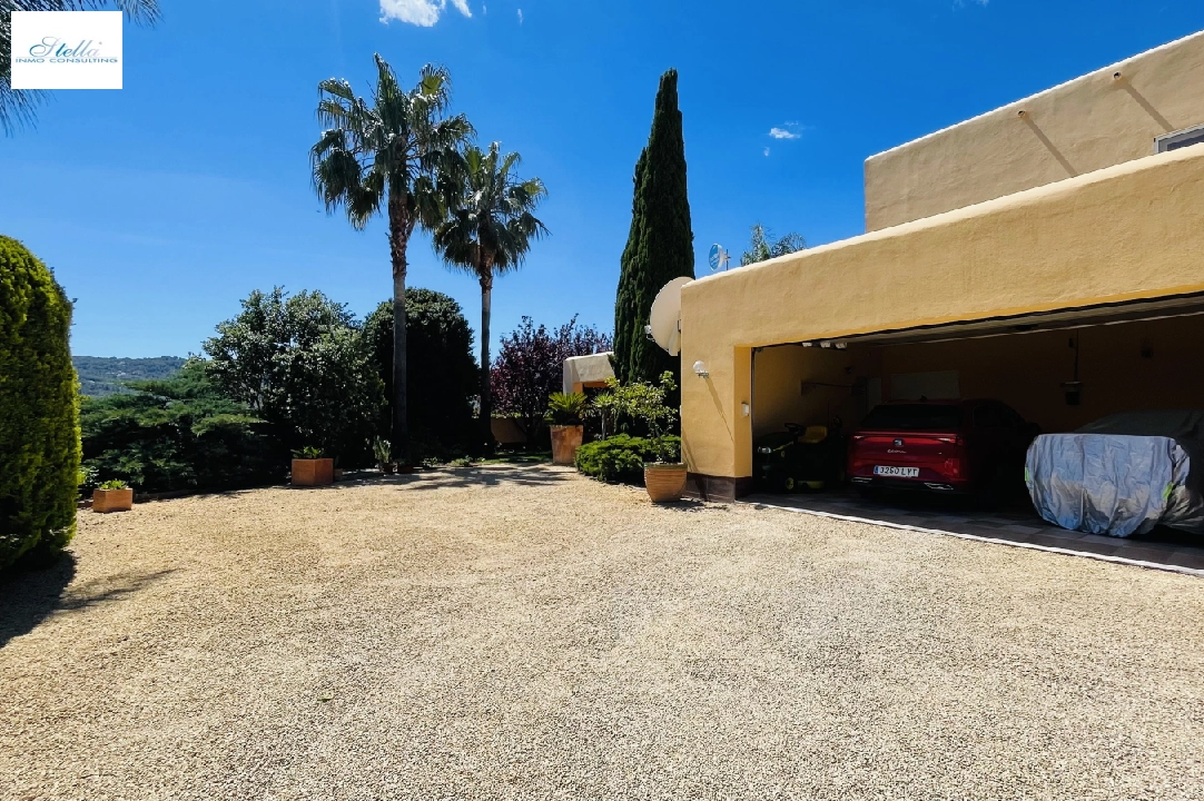 villa in Tormos for sale, built area 300 m², year built 2007, condition neat, + central heating, air-condition, plot area 13000 m², 4 bedroom, 4 bathroom, swimming-pool, ref.: JS-0724-22