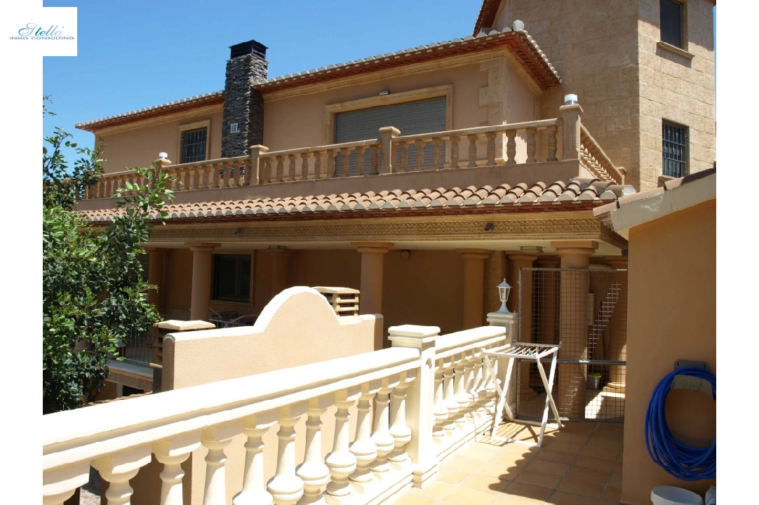 villa in Denia for sale, built area 896 m², air-condition, plot area 2600 m², 11 bedroom, 11 bathroom, swimming-pool, ref.: BP-4028DEN-47