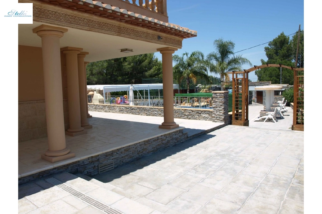 villa in Denia for sale, built area 896 m², air-condition, plot area 2600 m², 11 bedroom, 11 bathroom, swimming-pool, ref.: BP-4028DEN-48