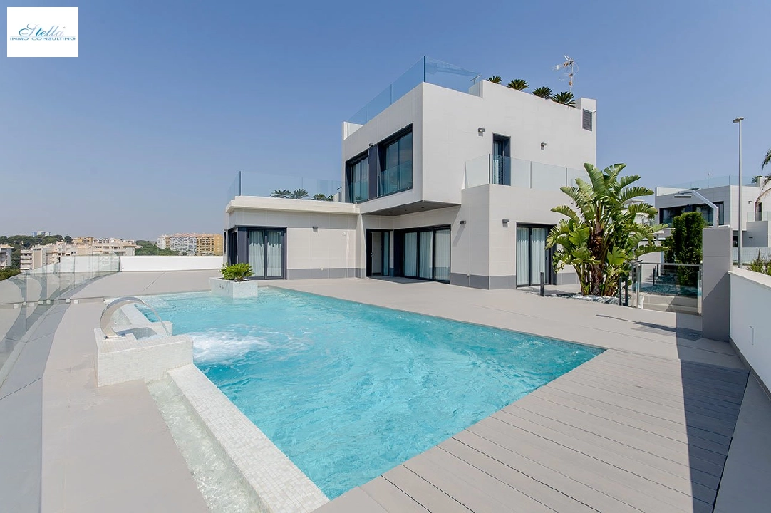 villa in Dehesa de Campoamor for sale, built area 318 m², condition first owner, plot area 500 m², 3 bedroom, 3 bathroom, swimming-pool, ref.: HA-DCN-100-E13-1