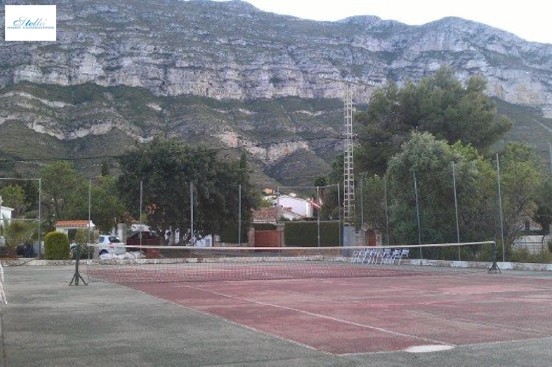 investment in Denia for sale, built area 500 m², plot area 2490 m², ref.: BS-3974750-10