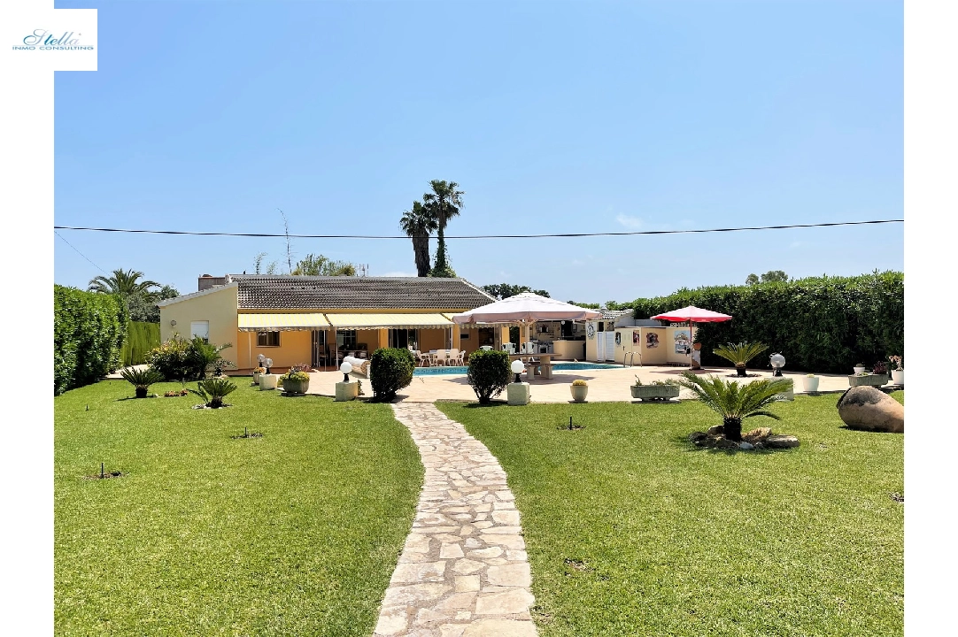 villa in Els Poblets for sale, built area 330 m², year built 1996, + underfloor heating, air-condition, plot area 2000 m², 5 bedroom, 2 bathroom, swimming-pool, ref.: JS-0322-25