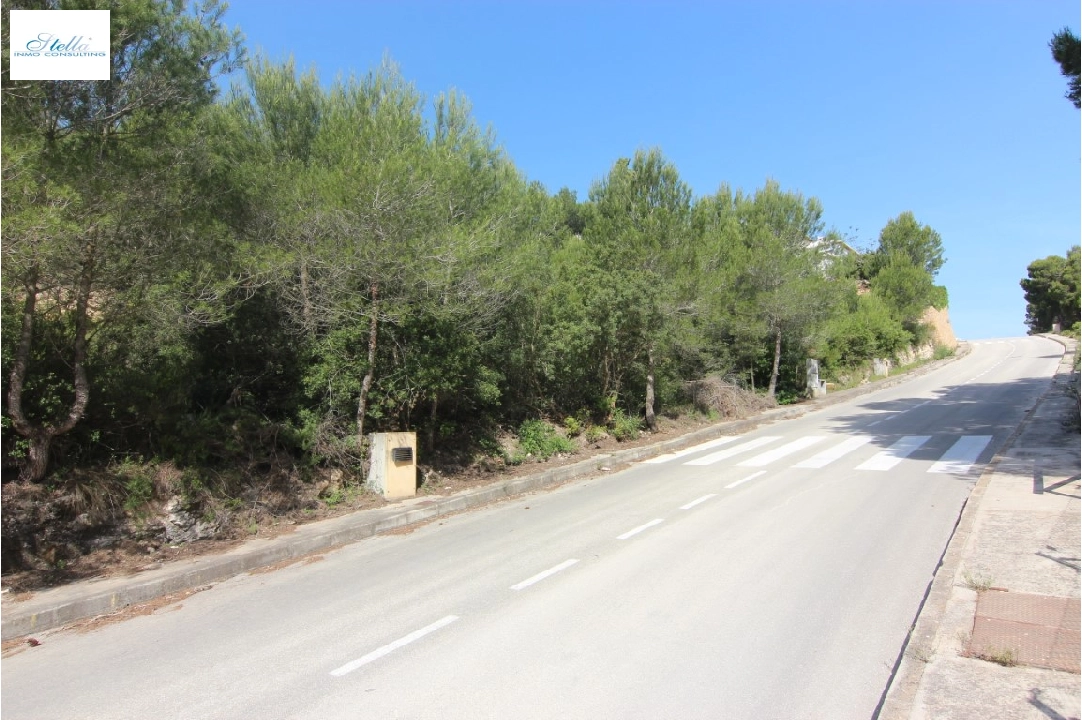 residential ground in Javea(Tosalet) for sale, air-condition, plot area 1000 m², swimming-pool, ref.: BP-3497JAV-2