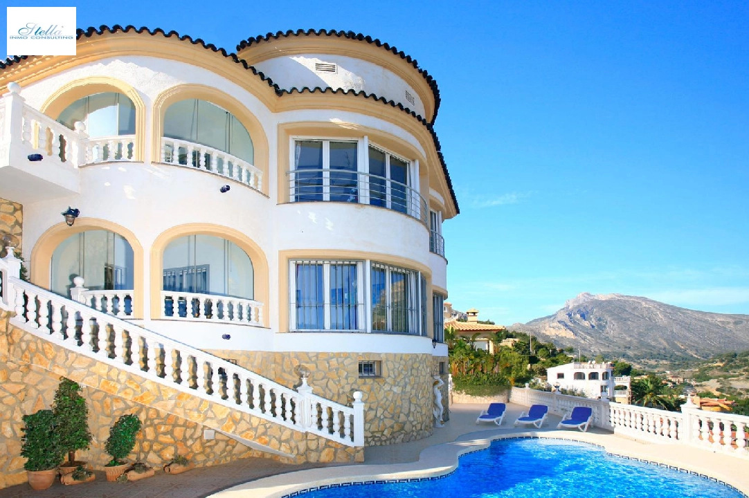 villa in Calpe for sale, built area 220 m², year built 2002, + underfloor heating, air-condition, plot area 700 m², 4 bedroom, 2 bathroom, swimming-pool, ref.: HG-2707-1