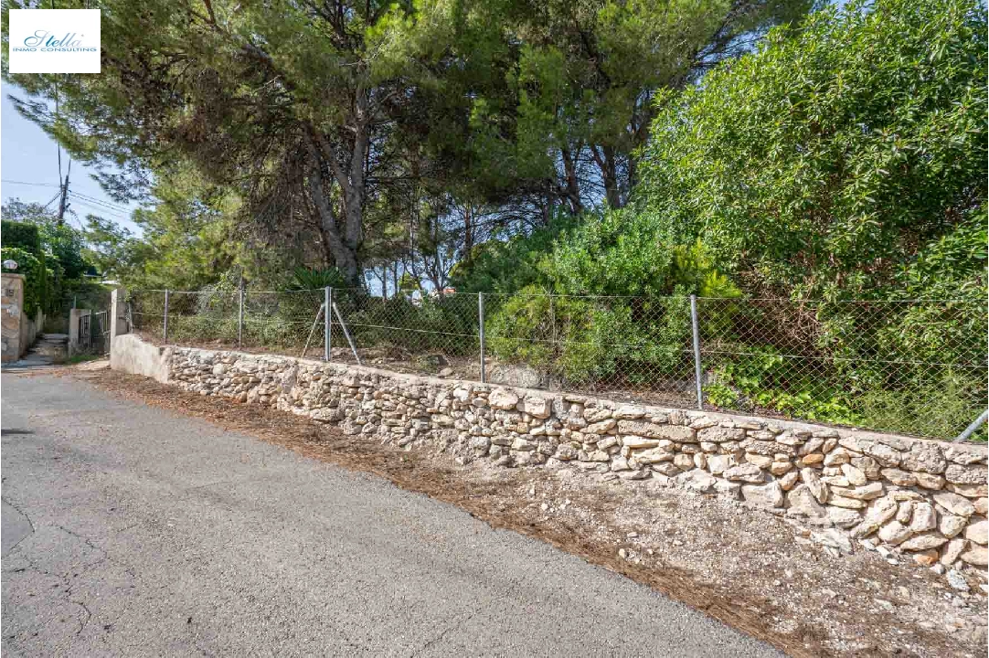 residential ground in Javea(Adsubia) for sale, air-condition, plot area 1000 m², swimming-pool, ref.: BP-4131JAV-2