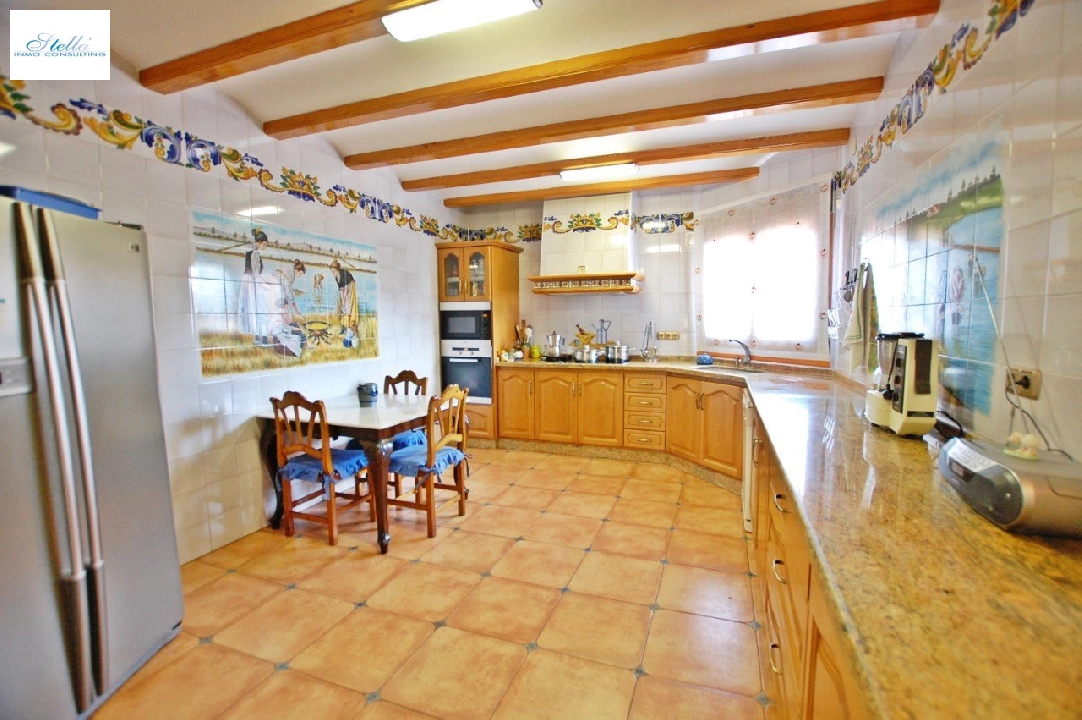 villa in Pego for sale, built area 311 m², year built 2006, + central heating, air-condition, plot area 919 m², 5 bedroom, 3 bathroom, swimming-pool, ref.: O-V27014D-11