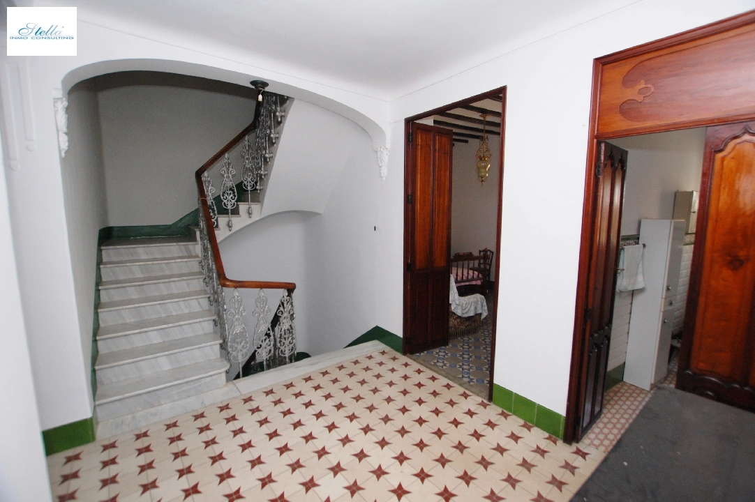 town house in Pego for sale, built area 373 m², year built 1910, air-condition, plot area 200 m², 5 bedroom, 2 bathroom, swimming-pool, ref.: O-V80314D-15