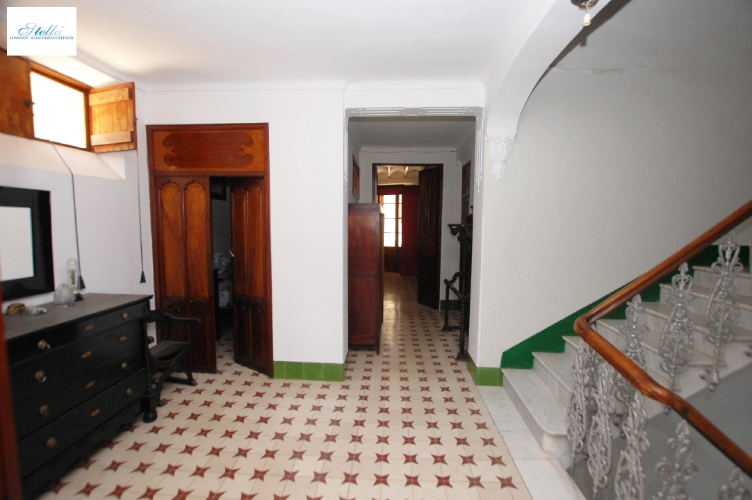 town house in Pego for sale, built area 373 m², year built 1910, air-condition, plot area 200 m², 5 bedroom, 2 bathroom, swimming-pool, ref.: O-V80314D-20