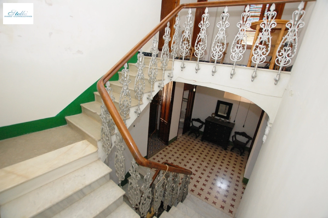 town house in Pego for sale, built area 373 m², year built 1910, air-condition, plot area 200 m², 5 bedroom, 2 bathroom, swimming-pool, ref.: O-V80314D-27