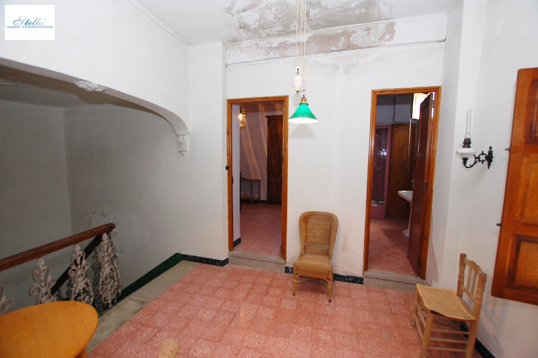 town house in Pego for sale, built area 373 m², year built 1910, air-condition, plot area 200 m², 5 bedroom, 2 bathroom, swimming-pool, ref.: O-V80314D-28