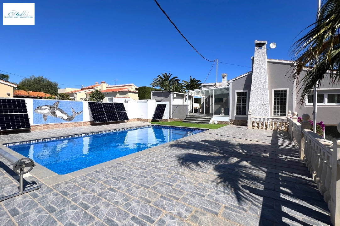 villa in Denia for holiday rental, built area 166 m², year built 1978, + stove, air-condition, plot area 802 m², 2 bedroom, 2 bathroom, swimming-pool, ref.: T-0224-2