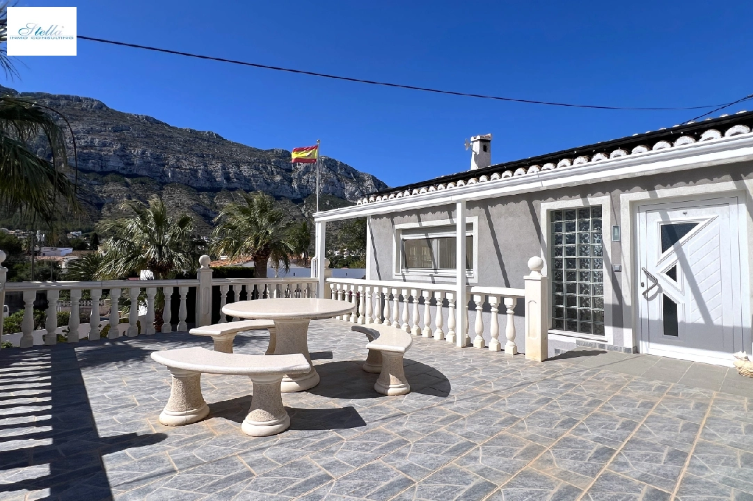 villa in Denia for holiday rental, built area 166 m², year built 1978, + stove, air-condition, plot area 802 m², 2 bedroom, 2 bathroom, swimming-pool, ref.: T-0224-20