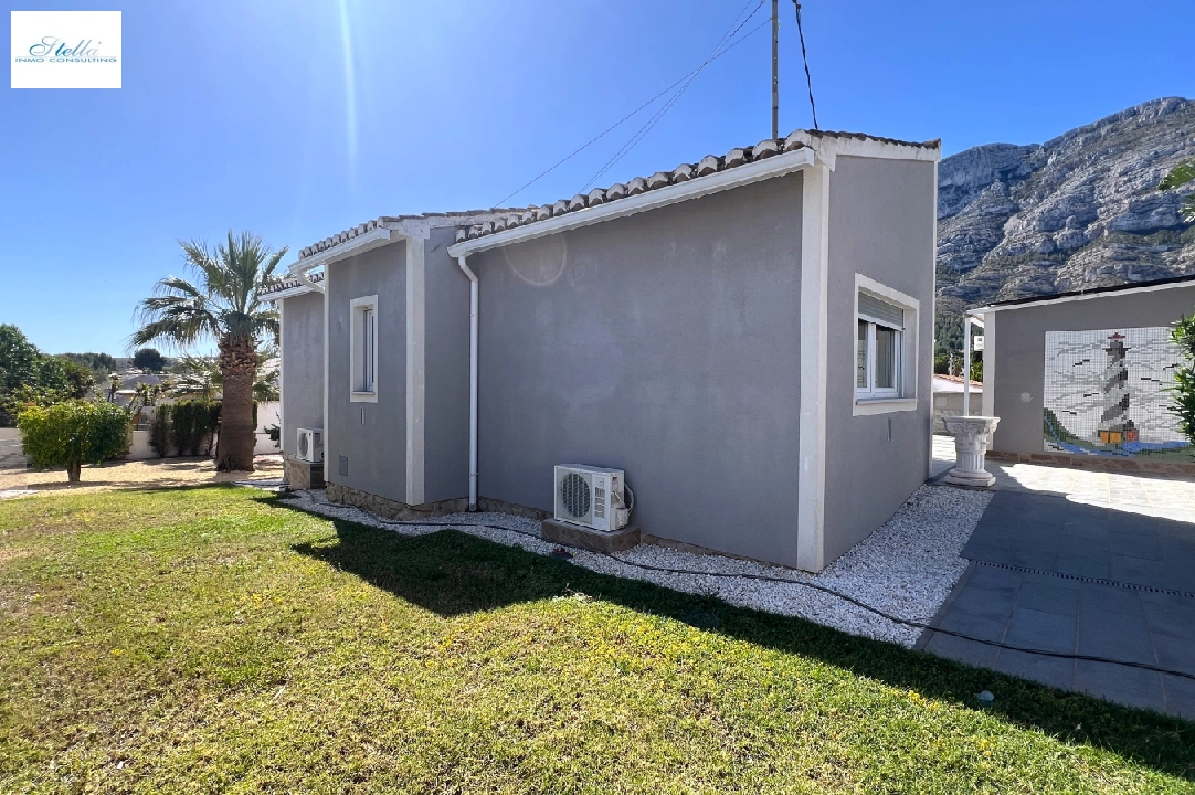 villa in Denia for holiday rental, built area 166 m², year built 1978, + stove, air-condition, plot area 802 m², 2 bedroom, 2 bathroom, swimming-pool, ref.: T-0224-21