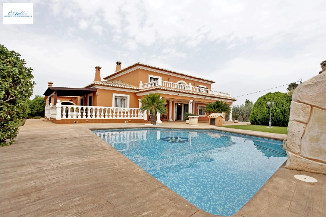 villa in Denia(Torrecarrals) for sale, built area 442 m², condition neat, + central heating, plot area 4441 m², 3 bedroom, 4 bathroom, swimming-pool, ref.: MNC-0124-42