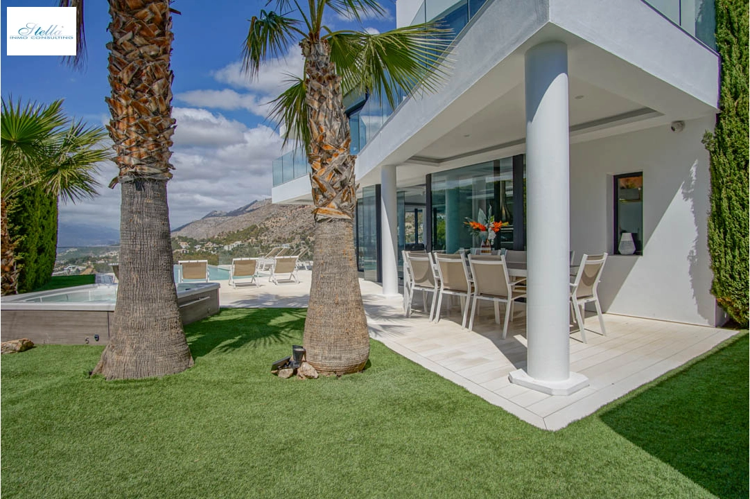 villa in Altea(Altea Hills) for sale, built area 547 m², air-condition, plot area 908 m², 6 bedroom, 5 bathroom, swimming-pool, ref.: BP-7056ALT-11