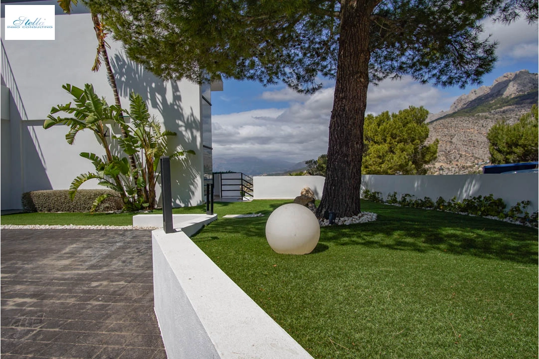 villa in Altea(Altea Hills) for sale, built area 547 m², air-condition, plot area 908 m², 6 bedroom, 5 bathroom, swimming-pool, ref.: BP-7056ALT-13