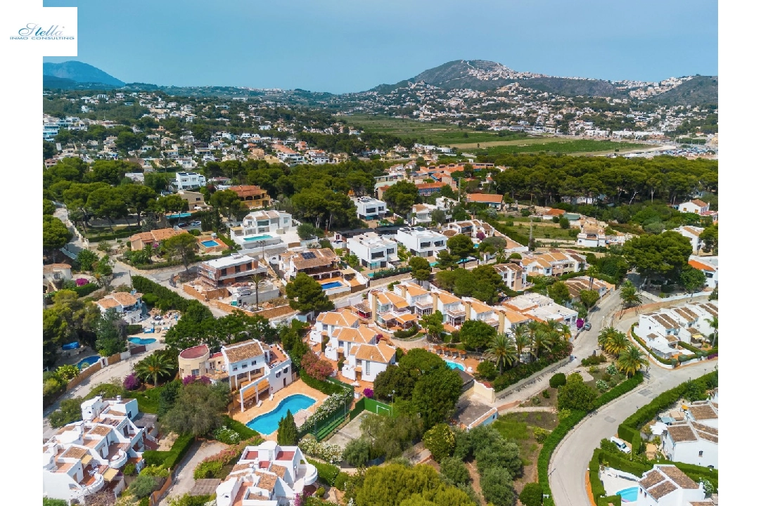 villa in Moraira(La Cometa) for sale, air-condition, plot area 500 m², 4 bedroom, 3 bathroom, swimming-pool, ref.: CA-H-1769-AMBI-37