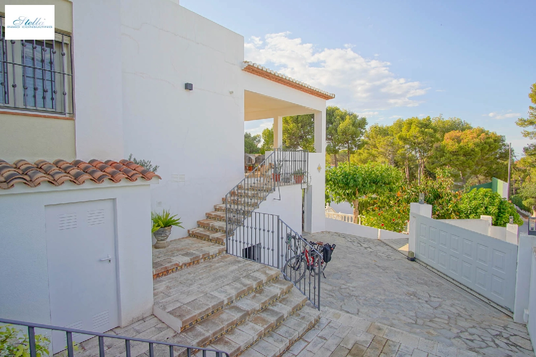 villa in Denia(Las Rotas) for sale, built area 426 m², air-condition, plot area 5500 m², 6 bedroom, 4 bathroom, ref.: BP-8176DEN-17