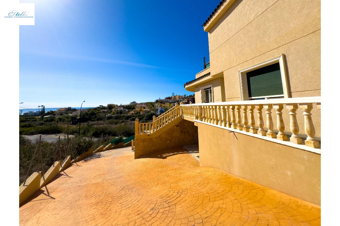 villa in El Campello(Cala dor) for sale, built area 260 m², air-condition, plot area 804 m², 3 bedroom, 2 bathroom, ref.: AM-1238DA-3700-10