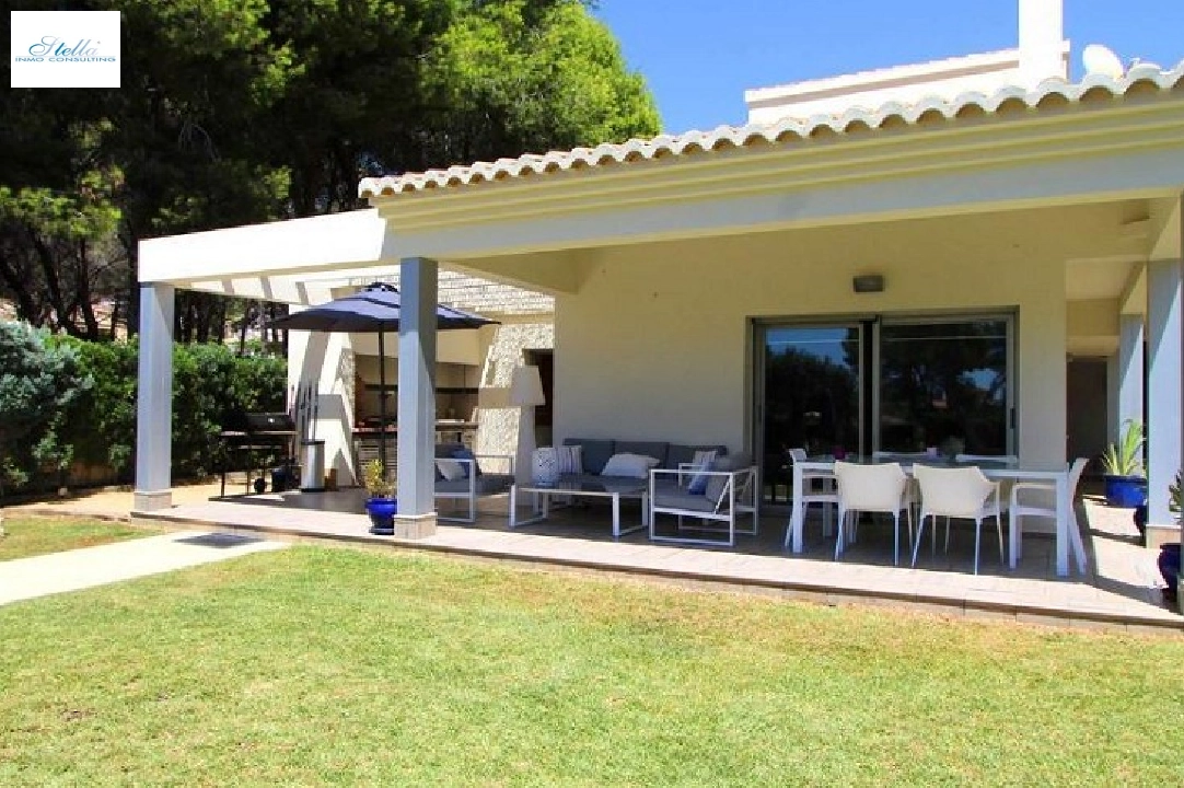 villa in Moraira(La Cometa) for sale, built area 268 m², air-condition, plot area 1846 m², 5 bedroom, 4 bathroom, swimming-pool, ref.: CA-H-1780-AMB-22