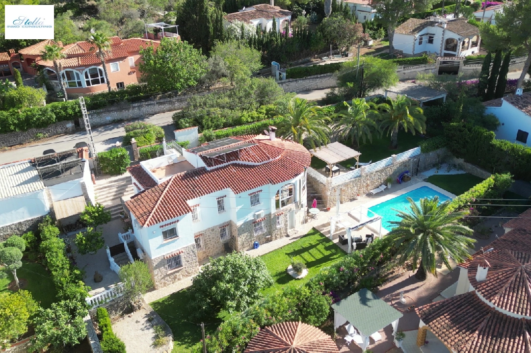 villa in Denia for sale, built area 185 m², year built 1979, condition neat, + central heating, air-condition, plot area 946 m², 3 bedroom, 3 bathroom, swimming-pool, ref.: FK-0924-1