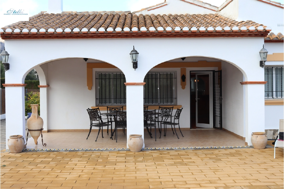 villa in Orba for sale, built area 154 m², plot area 813 m², 4 bedroom, 2 bathroom, swimming-pool, ref.: PT-24001-27