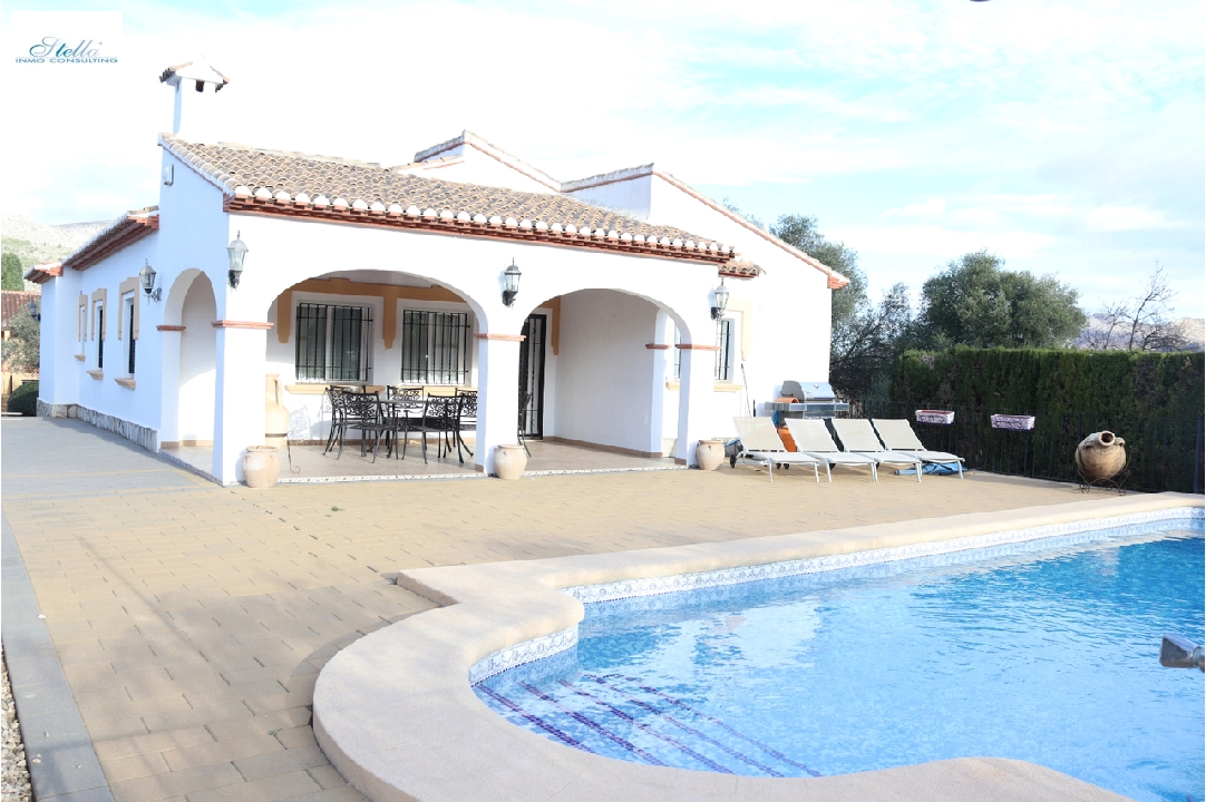 villa in Orba for sale, built area 154 m², plot area 813 m², 4 bedroom, 2 bathroom, swimming-pool, ref.: PT-24001-37