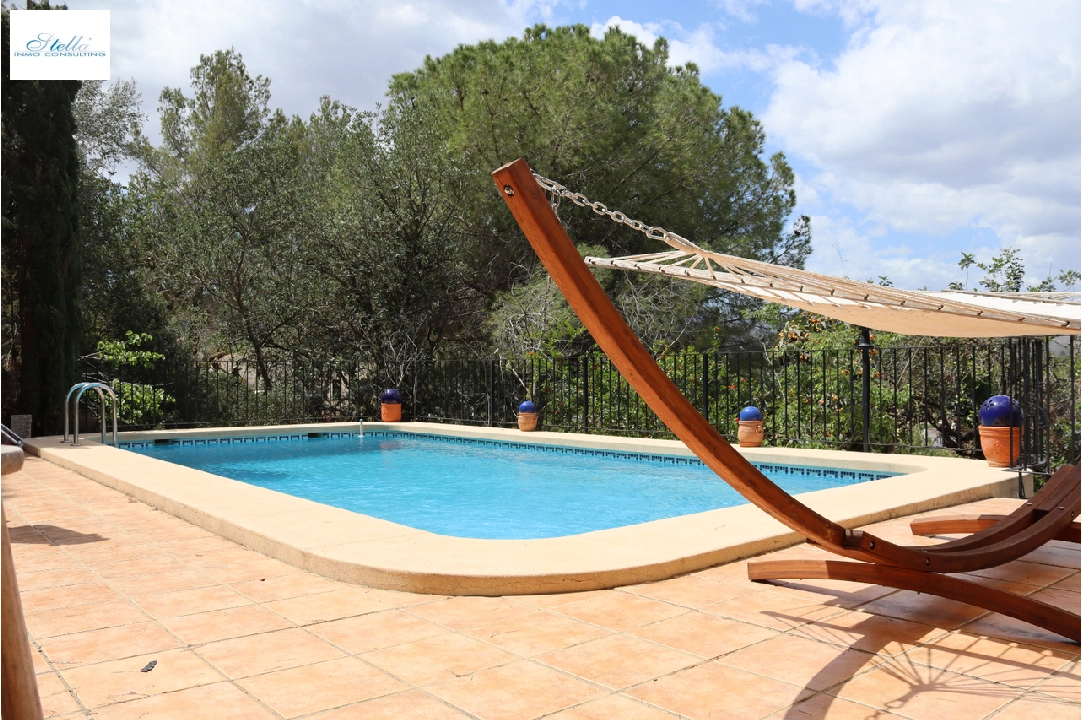 villa in Pedreguer for sale, built area 196 m², plot area 984 m², 3 bedroom, 3 bathroom, swimming-pool, ref.: PT-24008-31