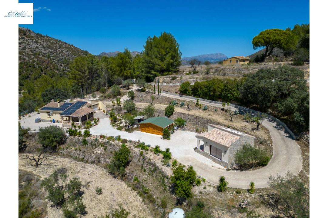 villa in Jalon for sale, built area 240 m², year built 2006, + stove, air-condition, plot area 15491 m², 3 bedroom, 3 bathroom, swimming-pool, ref.: PV-141-01976P-1