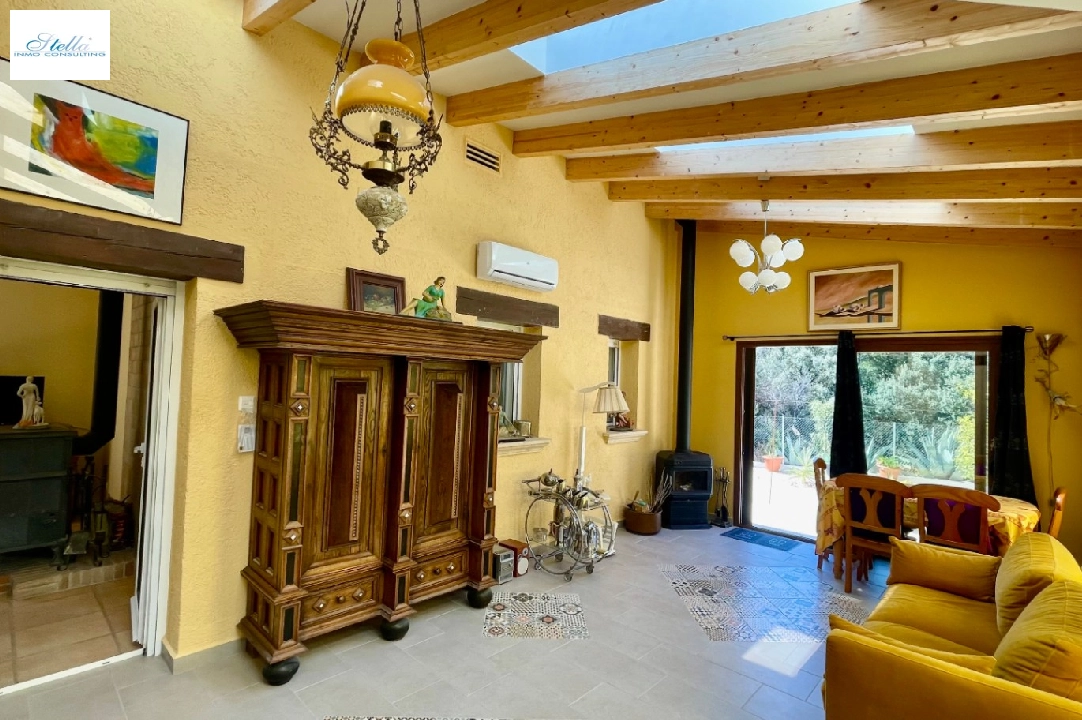 villa in Jalon for sale, built area 240 m², year built 2006, + stove, air-condition, plot area 15491 m², 3 bedroom, 3 bathroom, swimming-pool, ref.: PV-141-01976P-20