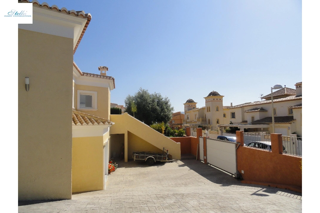 villa in Calpe(Calpe) for sale, built area 410 m², air-condition, plot area 983 m², 3 bedroom, 3 bathroom, swimming-pool, ref.: COB-982-10535-21