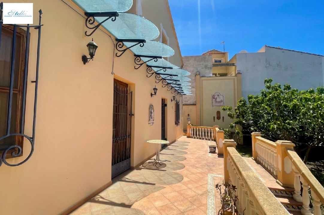 town house in Parcent for sale, built area 378 m², year built 1940, + central heating, air-condition, plot area 575 m², 7 bedroom, 3 bathroom, swimming-pool, ref.: PV-141-01979P-16