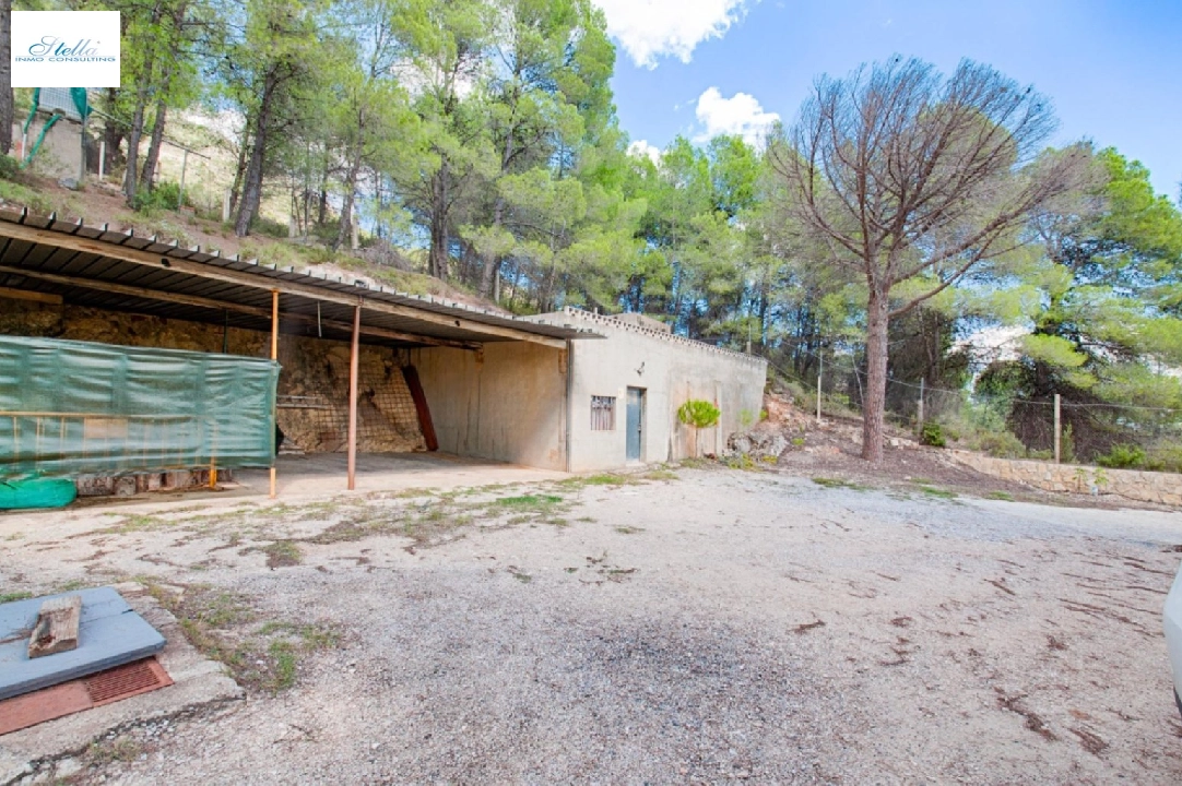 country house in Relleu for sale, built area 174 m², year built 1990, air-condition, plot area 26000 m², 4 bedroom, 1 bathroom, swimming-pool, ref.: AM-12046DA-48