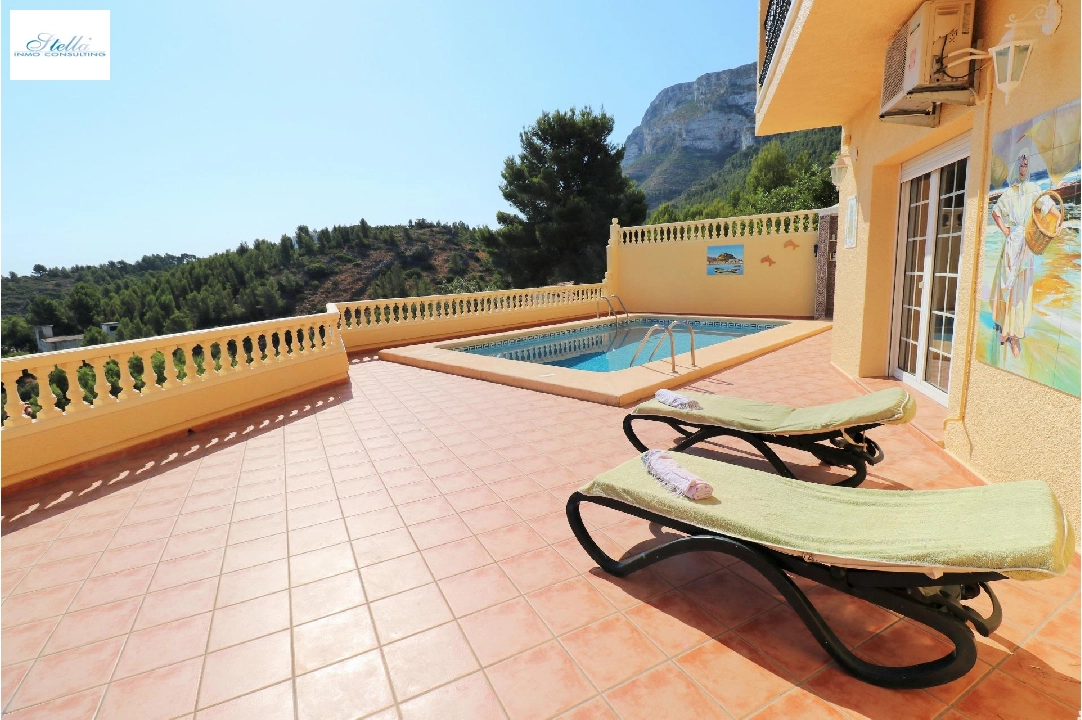 villa in Denia for sale, built area 319 m², air-condition, plot area 900 m², 6 bedroom, 4 bathroom, swimming-pool, ref.: AM-12170DA-16