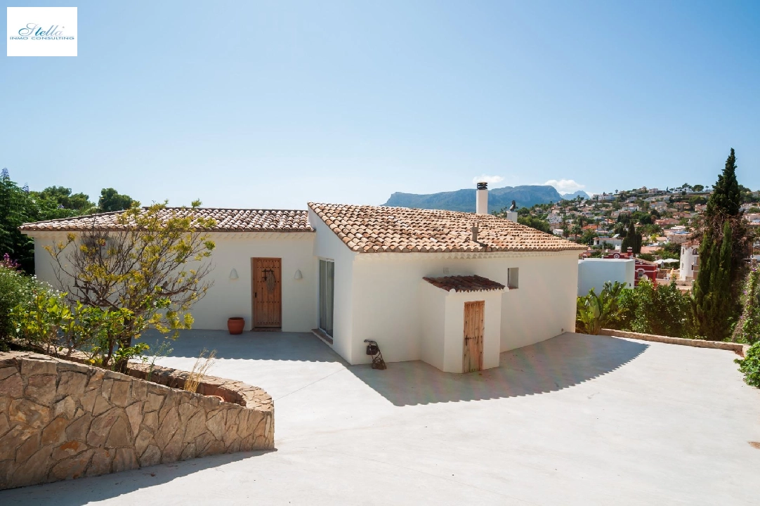 villa in Calpe(Carrio) for sale, built area 364 m², plot area 1197 m², 4 bedroom, 3 bathroom, swimming-pool, ref.: COB-3471-10535-31