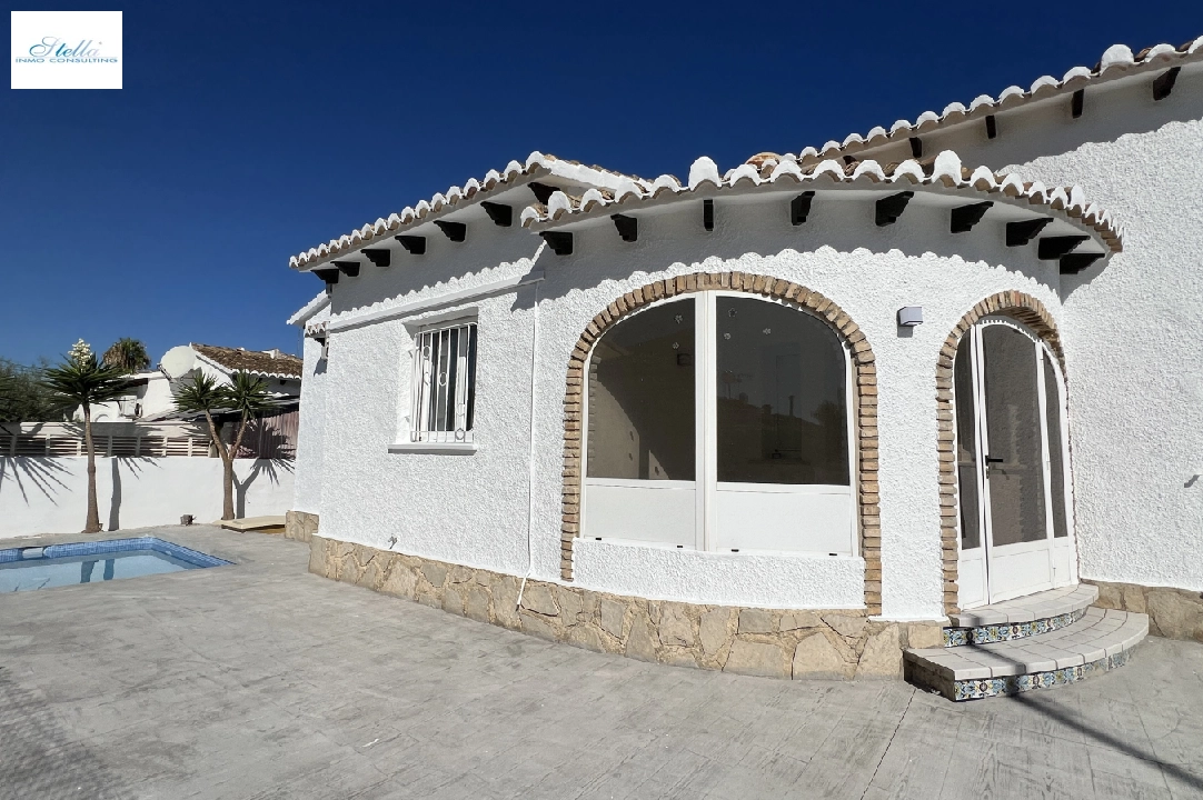 villa in Els Poblets(Sorts de la mar 26A) for sale, built area 80 m², year built 1985, condition mint, + KLIMA, air-condition, plot area 303 m², 2 bedroom, 2 bathroom, swimming-pool, ref.: AS-0824-21