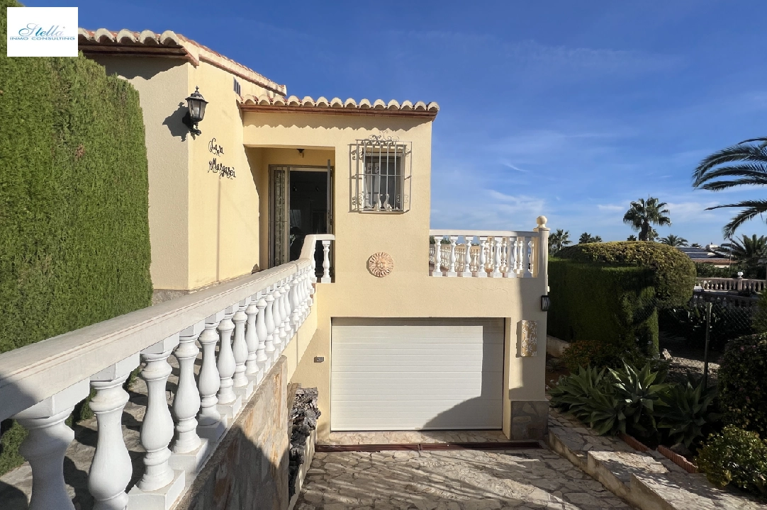 villa in Denia(Marquesa 6 ) for sale, built area 150 m², year built 1995, condition neat, + central heating, air-condition, plot area 800 m², 3 bedroom, 3 bathroom, swimming-pool, ref.: AS-0924-43