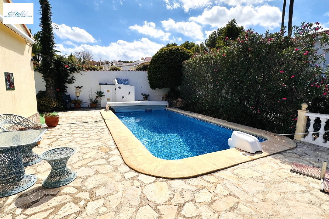 villa in Denia(Marquesa 6 ) for sale, built area 150 m², year built 1995, condition neat, + central heating, air-condition, plot area 800 m², 3 bedroom, 3 bathroom, swimming-pool, ref.: AS-0924-47