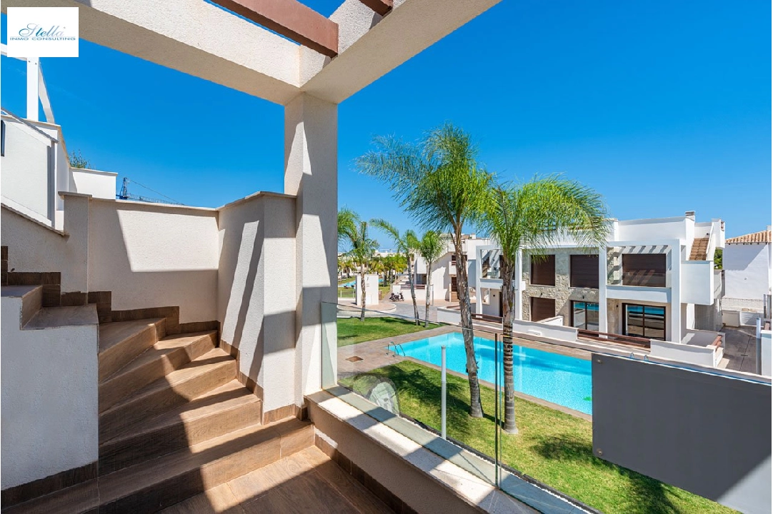 penthouse apartment in Torrevieja for sale, built area 135 m², condition first owner, 3 bedroom, 2 bathroom, swimming-pool, ref.: HA-TON-159-A04-21