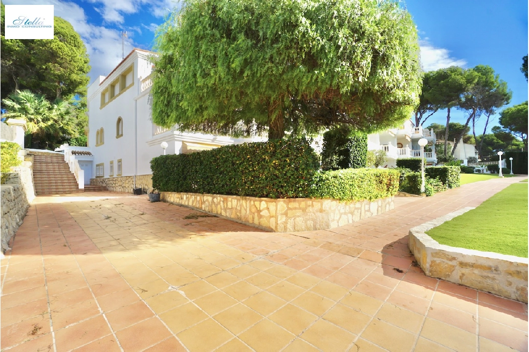 apartment in Moraira(Moraira Centre) for sale, built area 120 m², air-condition, 2 bedroom, 1 bathroom, swimming-pool, ref.: CA-A-1824-AMB-28