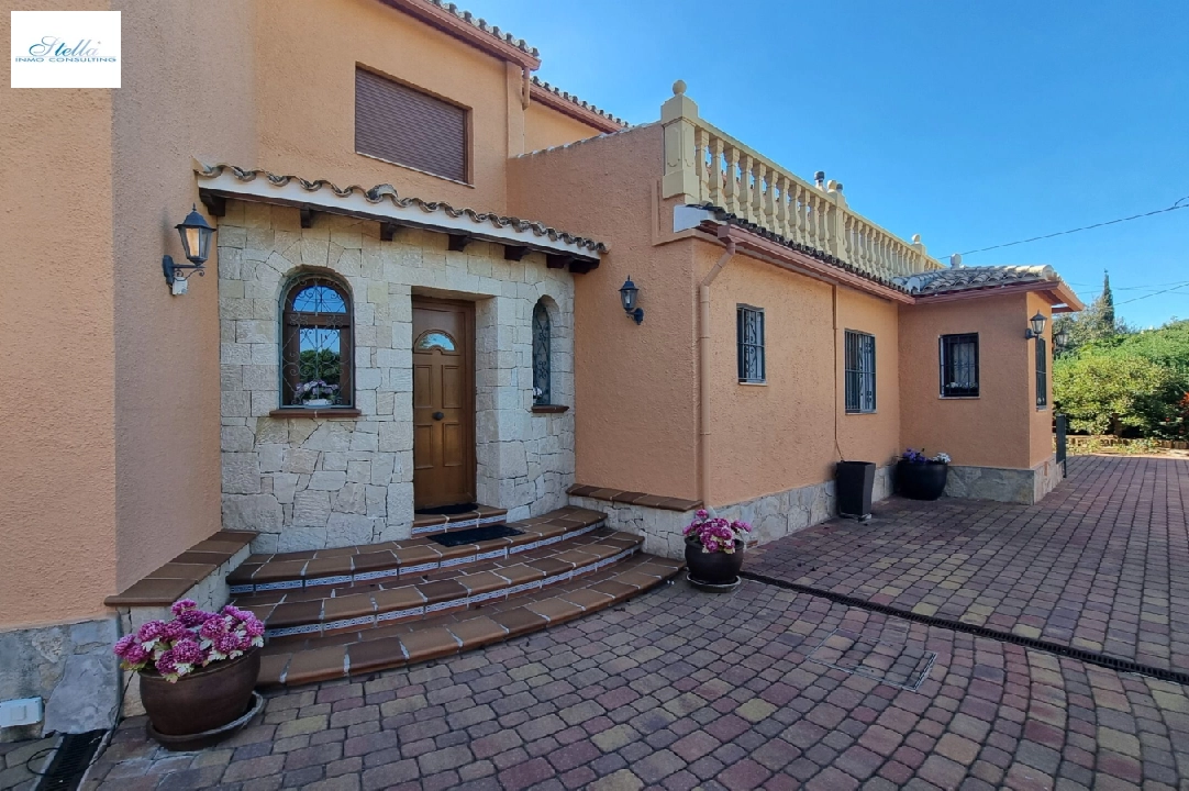 country house in Pedreguer for sale, built area 350 m², year built 2009, condition neat, + central heating, air-condition, plot area 3500 m², 5 bedroom, 4 bathroom, swimming-pool, ref.: FK-1224-V-7