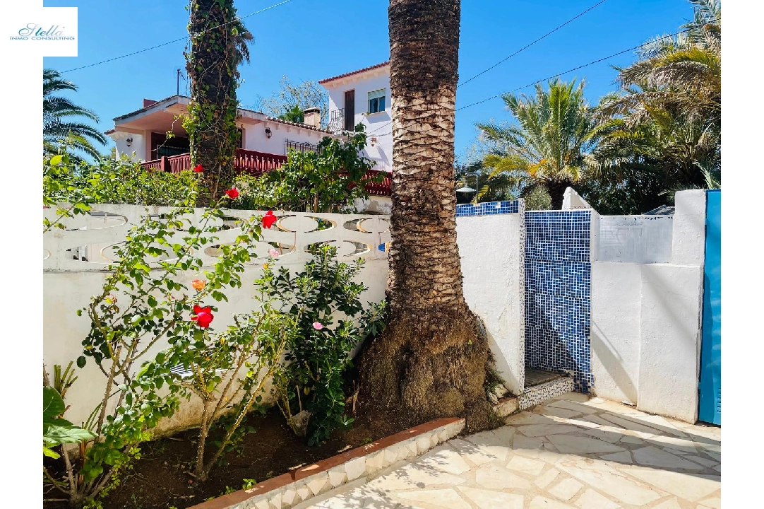 villa in Denia for sale, built area 133 m², year built 1970, air-condition, plot area 350 m², 3 bedroom, 2 bathroom, swimming-pool, ref.: UM-UV-0624-16