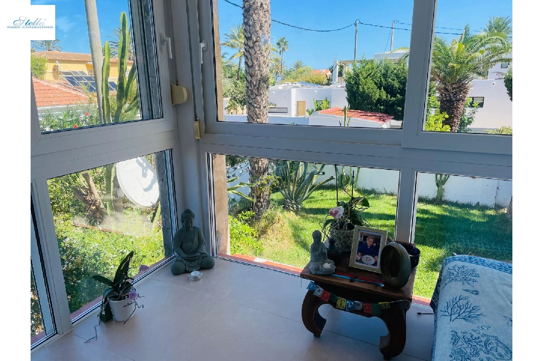 villa in Denia for sale, built area 133 m², year built 1970, air-condition, plot area 350 m², 3 bedroom, 2 bathroom, swimming-pool, ref.: UM-UV-0624-35