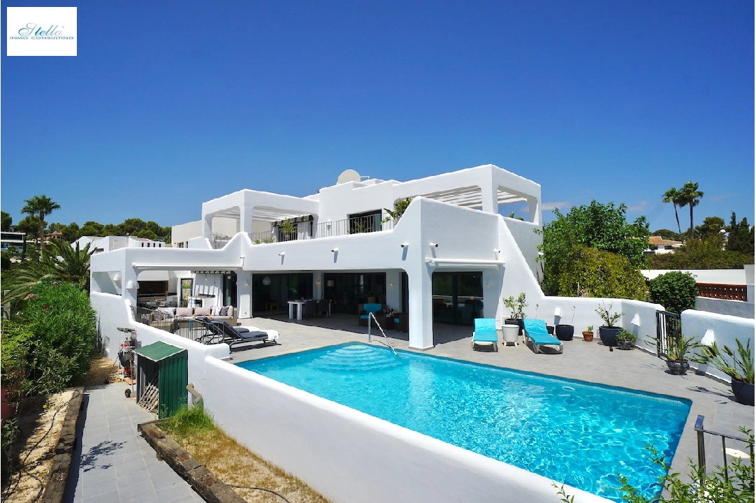 villa in Moraira(Camarrocha) for sale, built area 261 m², air-condition, plot area 831 m², 3 bedroom, 3 bathroom, swimming-pool, ref.: CA-H-1670-AMB-1