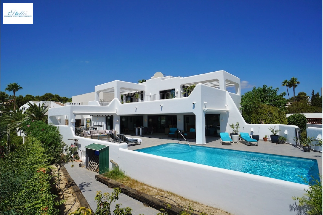 villa in Moraira(Camarrocha) for sale, built area 261 m², air-condition, plot area 831 m², 3 bedroom, 3 bathroom, swimming-pool, ref.: CA-H-1670-AMB-11