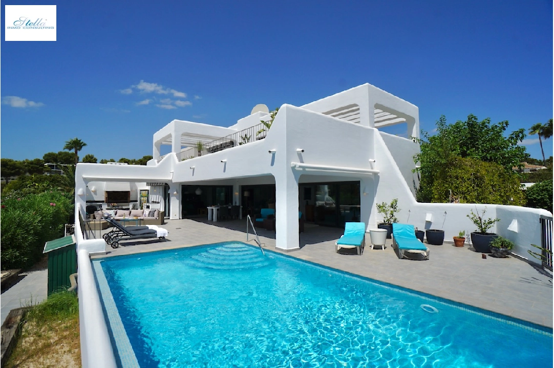 villa in Moraira(Camarrocha) for sale, built area 261 m², air-condition, plot area 831 m², 3 bedroom, 3 bathroom, swimming-pool, ref.: CA-H-1670-AMB-20