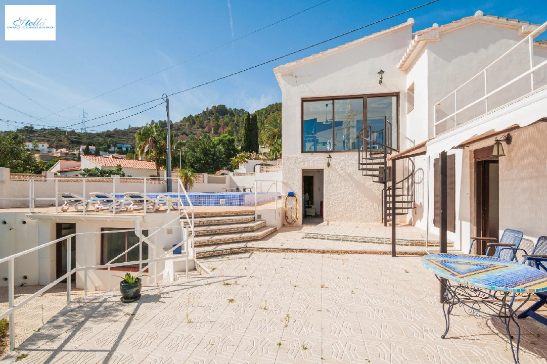 villa in Calpe(Cucarres) for sale, built area 210 m², air-condition, plot area 800 m², 5 bedroom, 4 bathroom, swimming-pool, ref.: COB-3485-10535-19